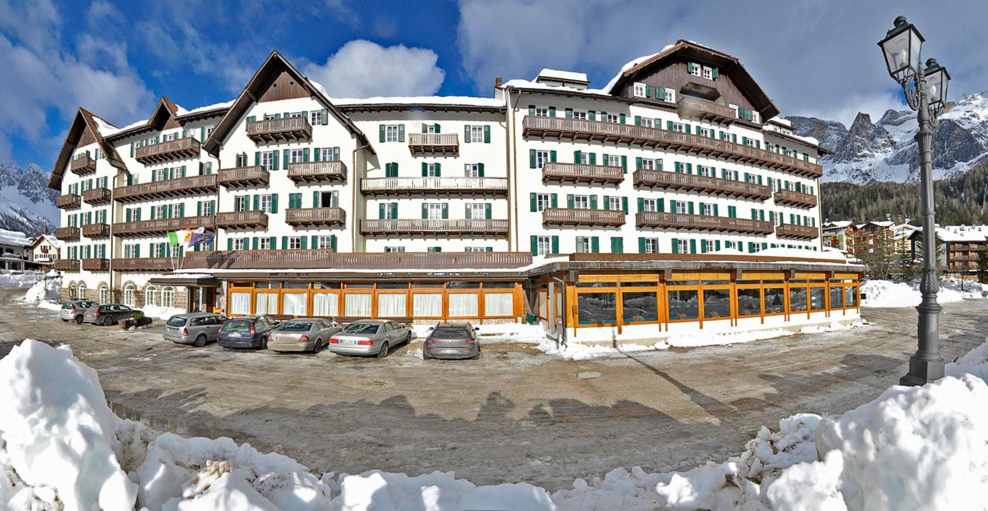 Th San Martino - Majestic Dolomiti Hotel 圣马蒂诺-迪卡斯特罗扎 外观 照片