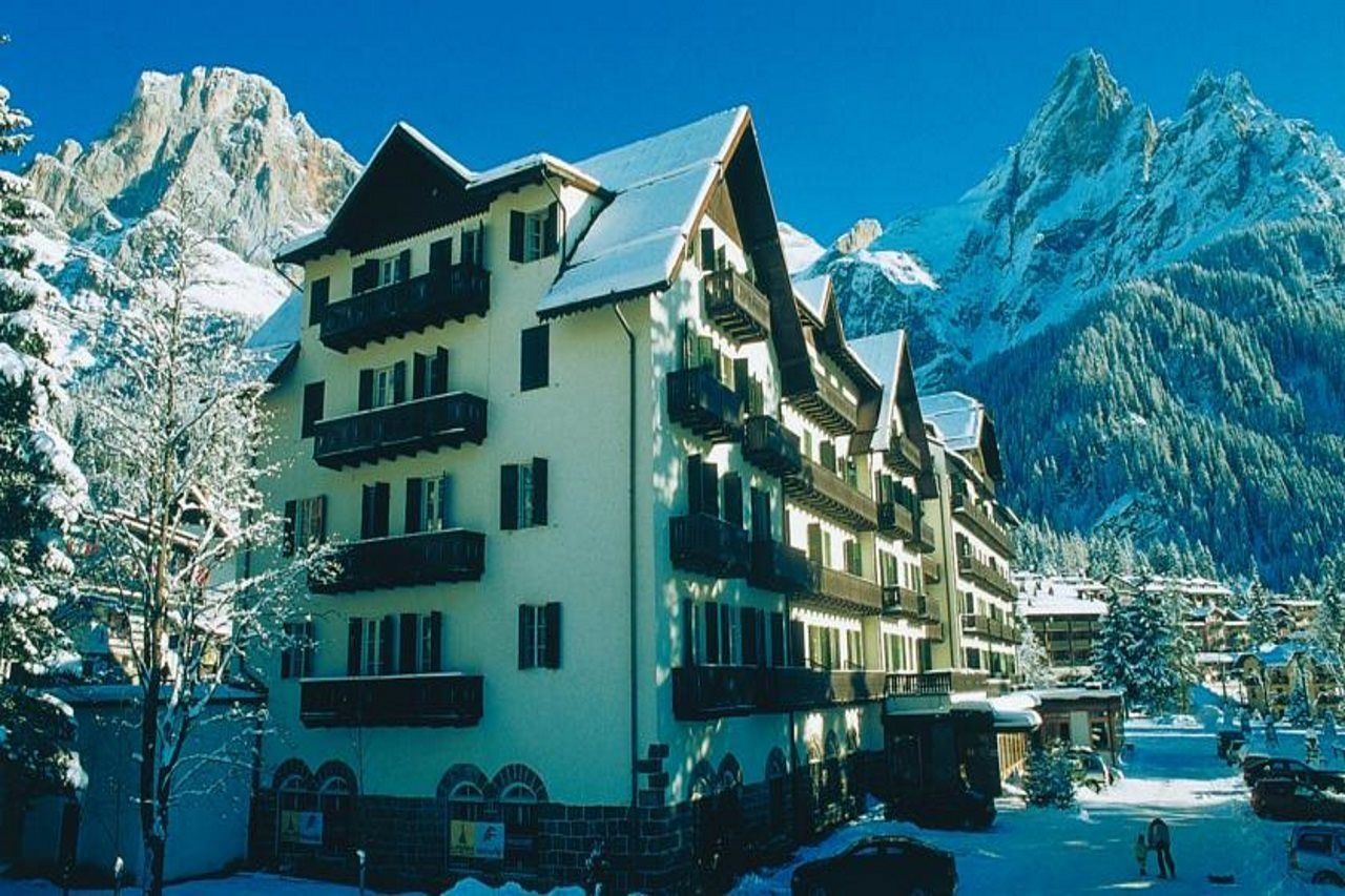 Th San Martino - Majestic Dolomiti Hotel 圣马蒂诺-迪卡斯特罗扎 外观 照片