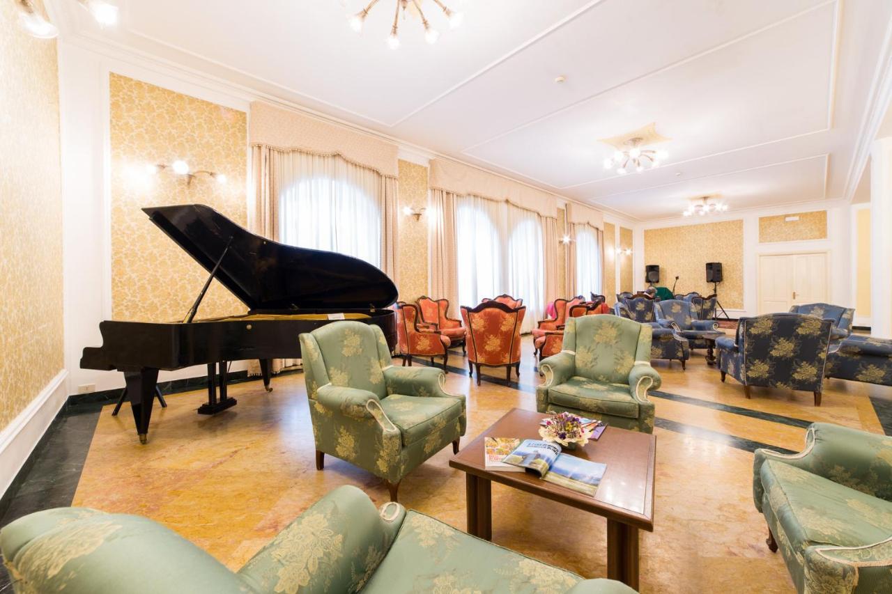 Th San Martino - Majestic Dolomiti Hotel 圣马蒂诺-迪卡斯特罗扎 外观 照片